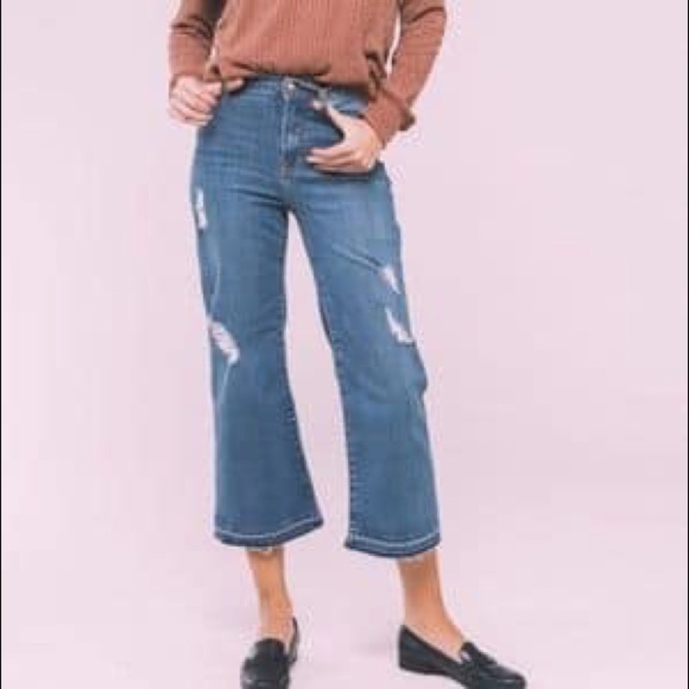 Wide Leg Crop Jeans - 27
